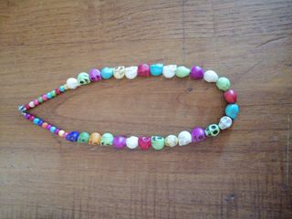 Collana teschi colorati