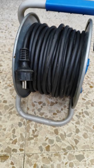 Carrete de aluminio ext. 25m. 230V IP44
Alargador 
