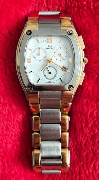 Reloj Jaguar cronógrafo dorado
