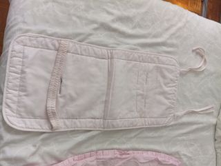 2 Sacos silla bebé y 2 fundas. 