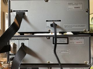 Minicadena Sony - Sistema de sonido