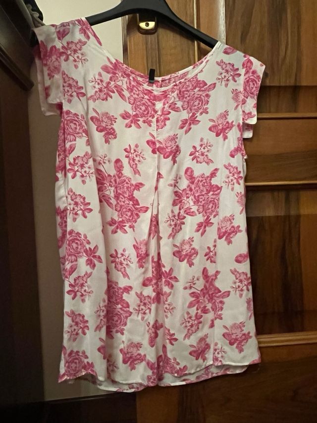 Canotta fiori rosa-bianca