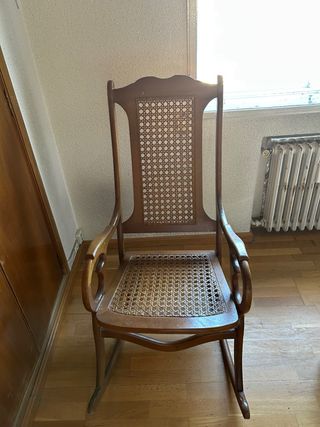 Mecedora vintage madera mimbre