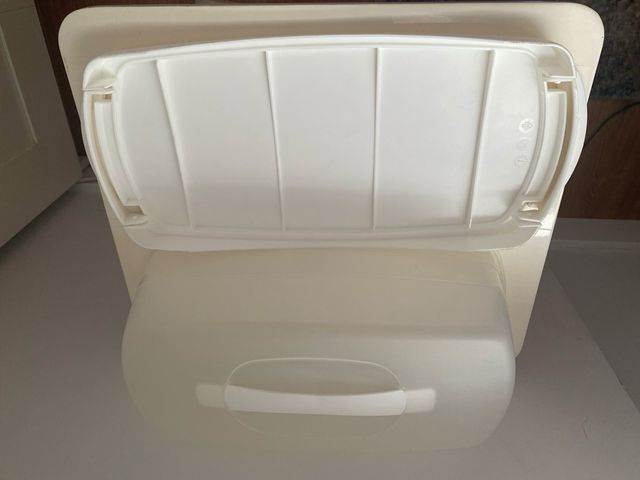 Porta bizcochos y pasteles