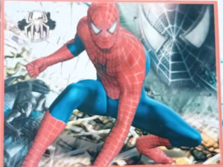 Puzzle Spiderman 100 piezas.