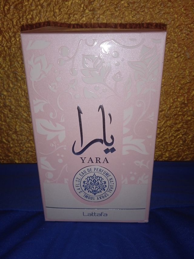 Perfume Lattafa Yara rosa