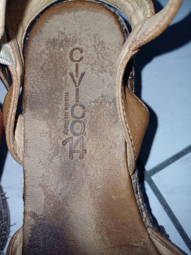 Sandali zeppa marroni