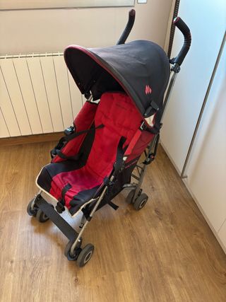 Silla paseo McLaren ligera roja