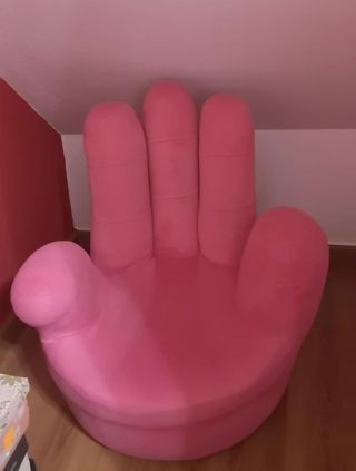 Sillón infantil mano rosa