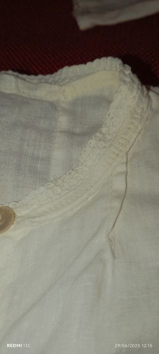 Lote de 4 piezas antiguas de lino para bebe.