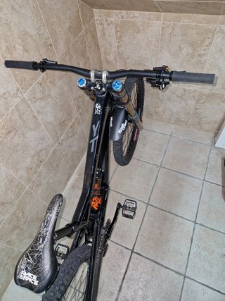 YT Tues CF Pro Race talla L