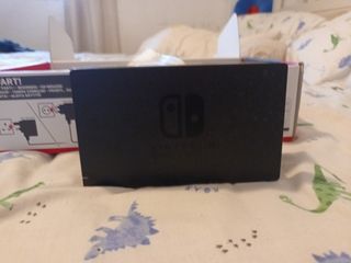 Nintendo Switch - Consola Azul/Rojo