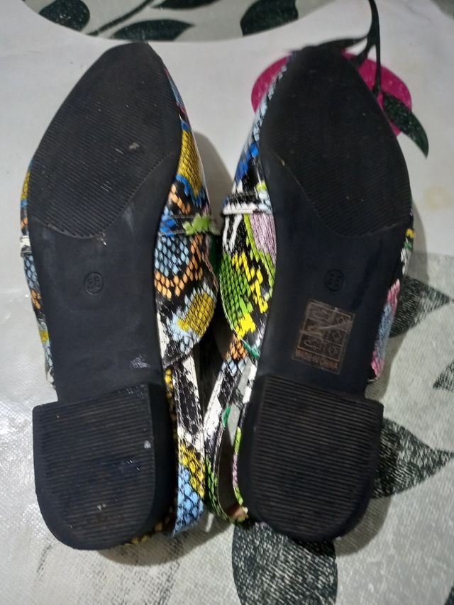 Zapatos planos estampados serpiente