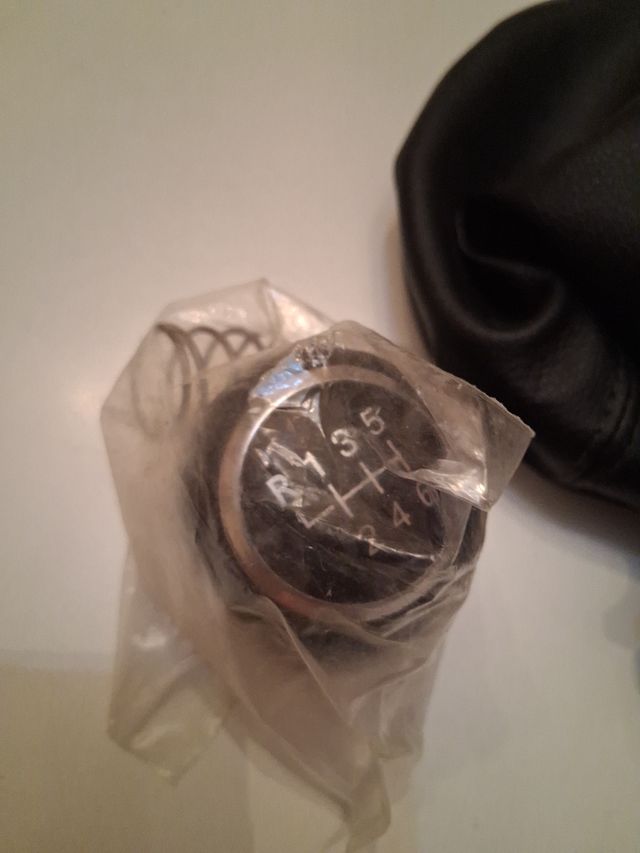 Pomo palanca cambio + funda piel