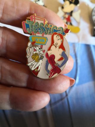Pin Disney Paris: vari personaggi