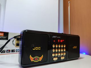 RADIO RECARGABLE ALTAVOZ BLUETOOTH USB SD NUEVA 