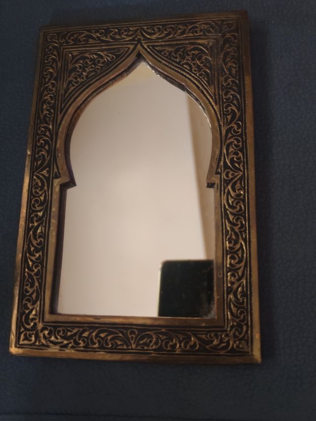 Espejos moriscos dorados