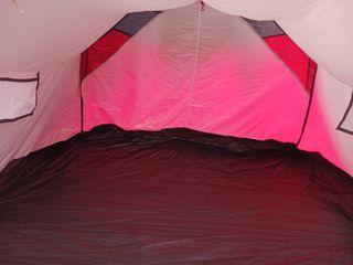 Tienda campaña pop-up roja