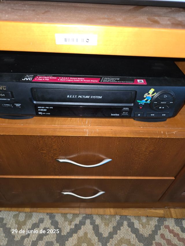 Armario madera salón vintage