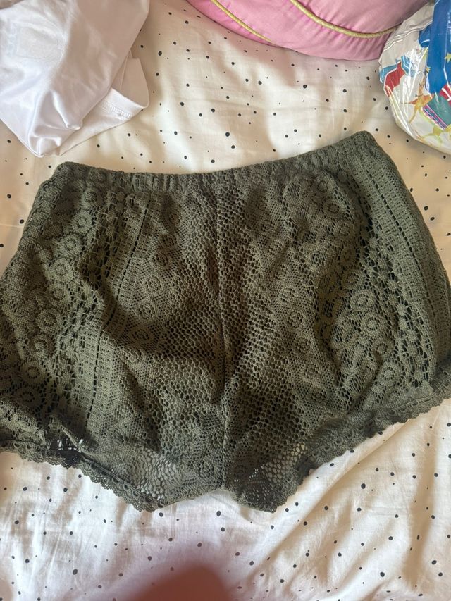 Shorts mujer - S - 2 euros  varios colores