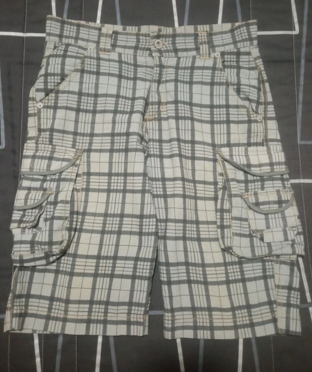 Shorts cuadros grises talla 12