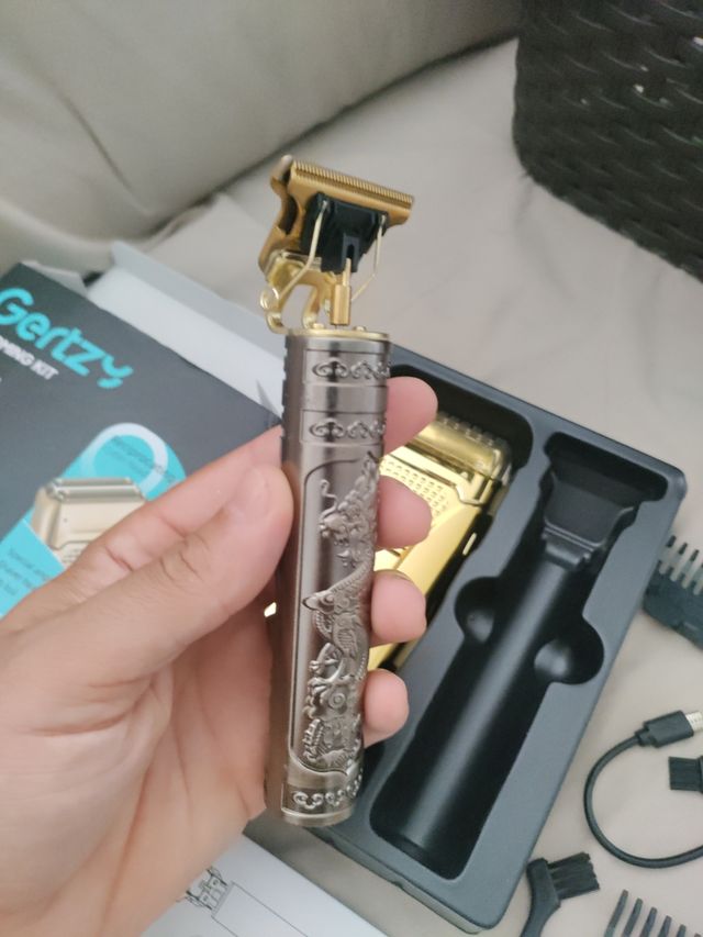 Gertzy Kit afeitado dorado