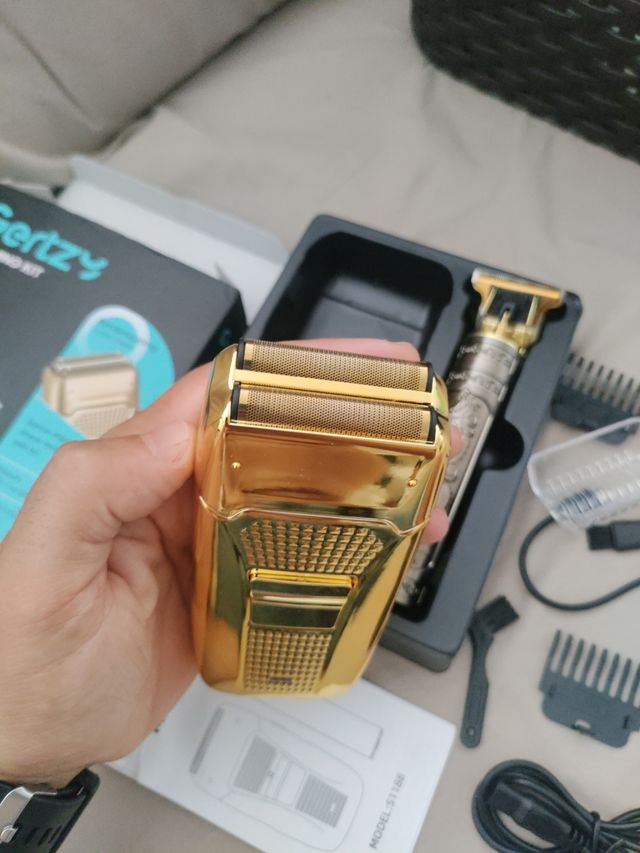 Gertzy Kit afeitado dorado