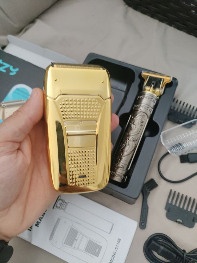 Gertzy Kit afeitado dorado