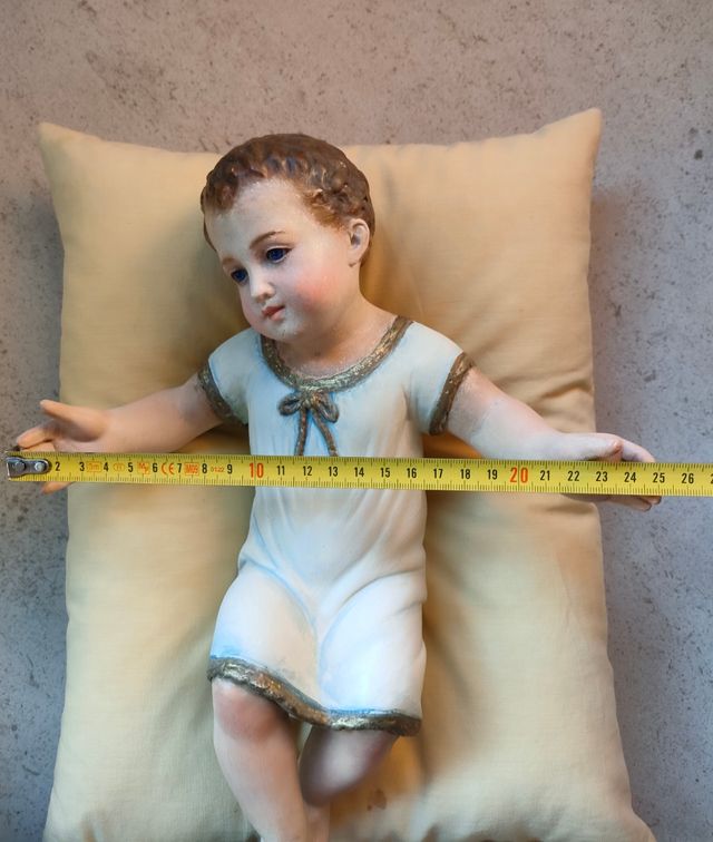 Antico Gesù Bambino in gesso, occhi vetro 31 cm
