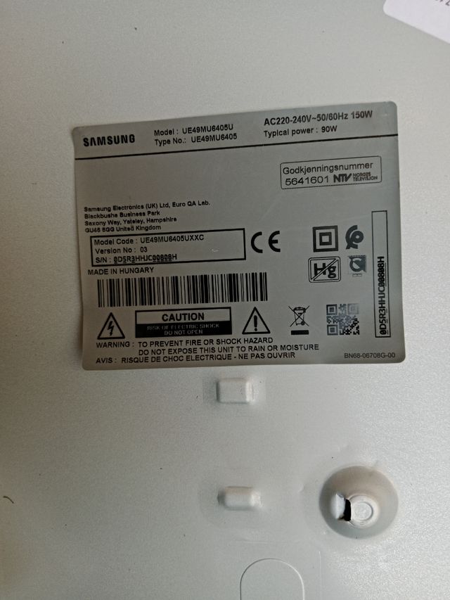 Altavoces Samsung UE49MU6405U