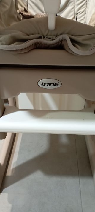 Trona Jane convertible - Mesa y Silla