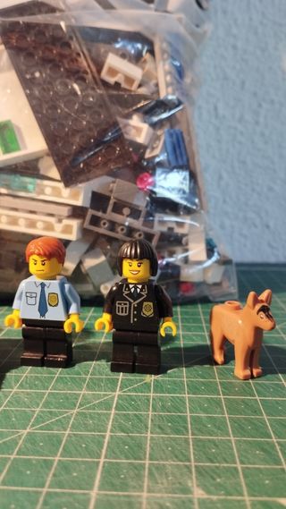 Lego Comisaría 7496