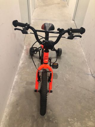 bicicleta naranja BMX 16 ‘