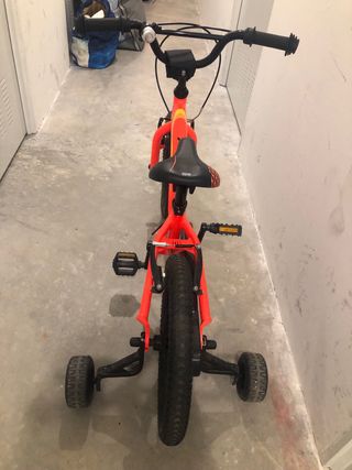 bicicleta naranja BMX 16 ‘