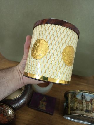 Lotes de latas antiguas  Café , tabaco etc..