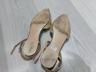 Zapatos Sfera dorados