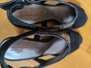 Zapatos Zara negros tacón 37