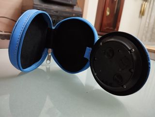 Reloj despertador petaca cremallera azul