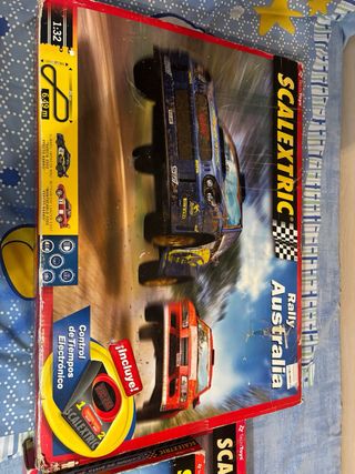 Scalextric Pro - Coches & Circuitos