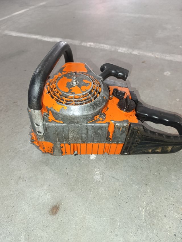 Motosierra Oleo-Mac: potente y fiable