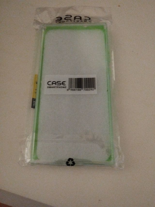 Carcasa móvil verde - Nueva