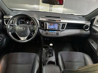 Toyota RAV4 D143 Advance