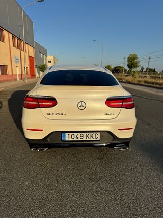 Mercedes-Benz GLC Coupé 2016