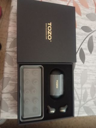 Auriculares TOZO inalámbricos