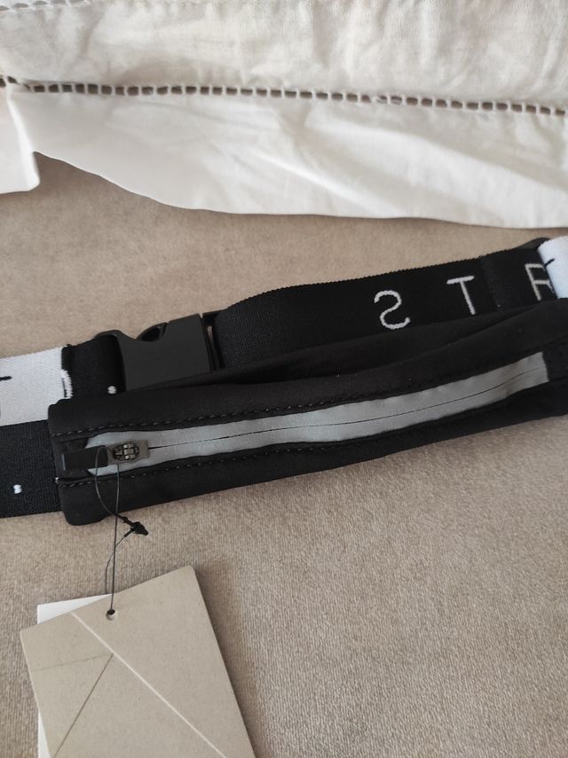 Riñonera running H&M