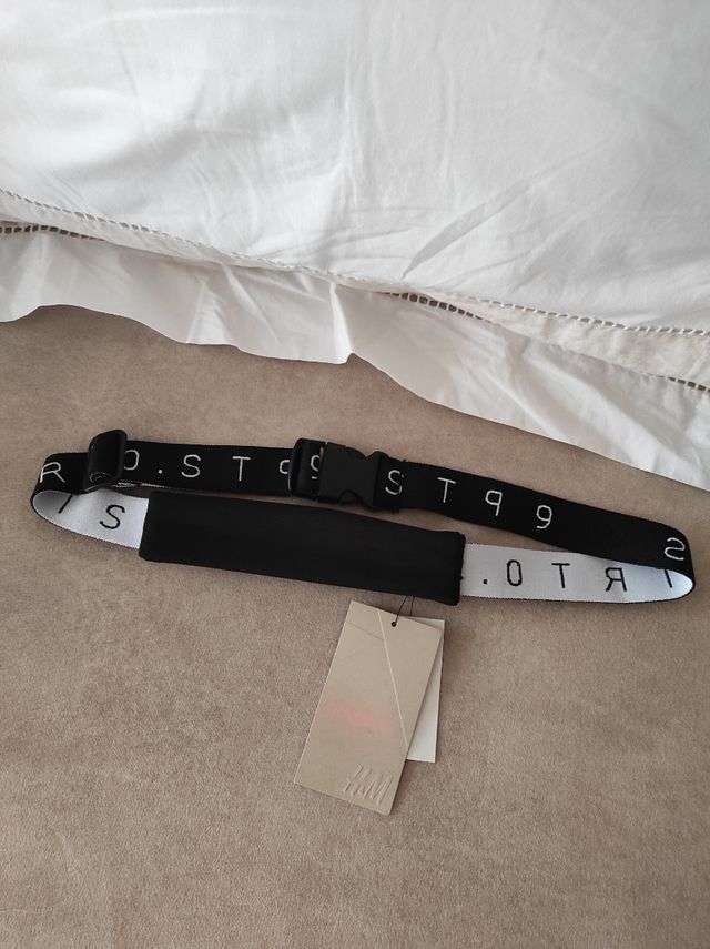 Riñonera running H&M