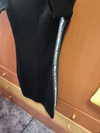 Vestido negro PULL&BEAR XS