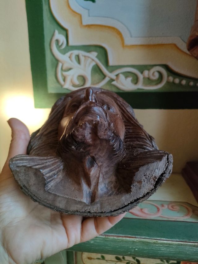 Volto Gesù in legno intagliato a mano vintage