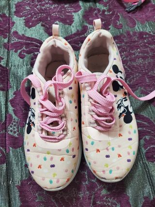 Zapatillas Minnie Mouse niña
