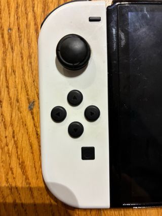 Nintendo Switch OLED - Blanca y Negra